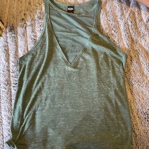 Vitoria secret sport tank